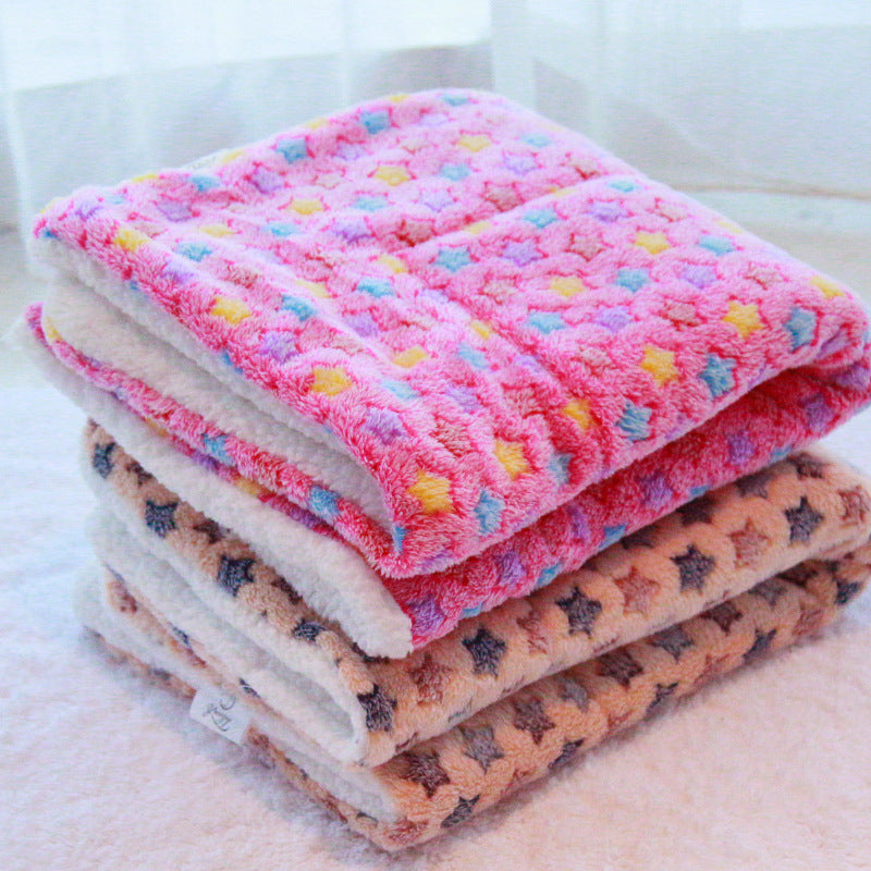 Soft Cat Blanket for Pets – Coral Fleece Dog & Cat Sleeping Mat, Washable Pet Throw Blanket for Bed, Crate & Couch