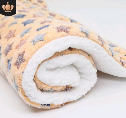 Soft Cat Blanket for Pets – Coral Fleece Dog & Cat Sleeping Mat, Washable Pet Throw Blanket for Bed, Crate & Couch